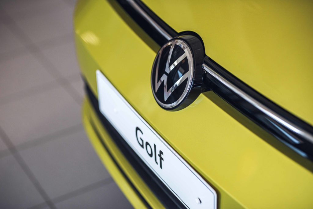 Uuden Volkswagen Golf 8 keula